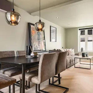  Apartment Bryggen // Floyen Living Norway